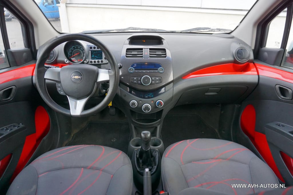 Chevrolet Spark 1.2 16v lt