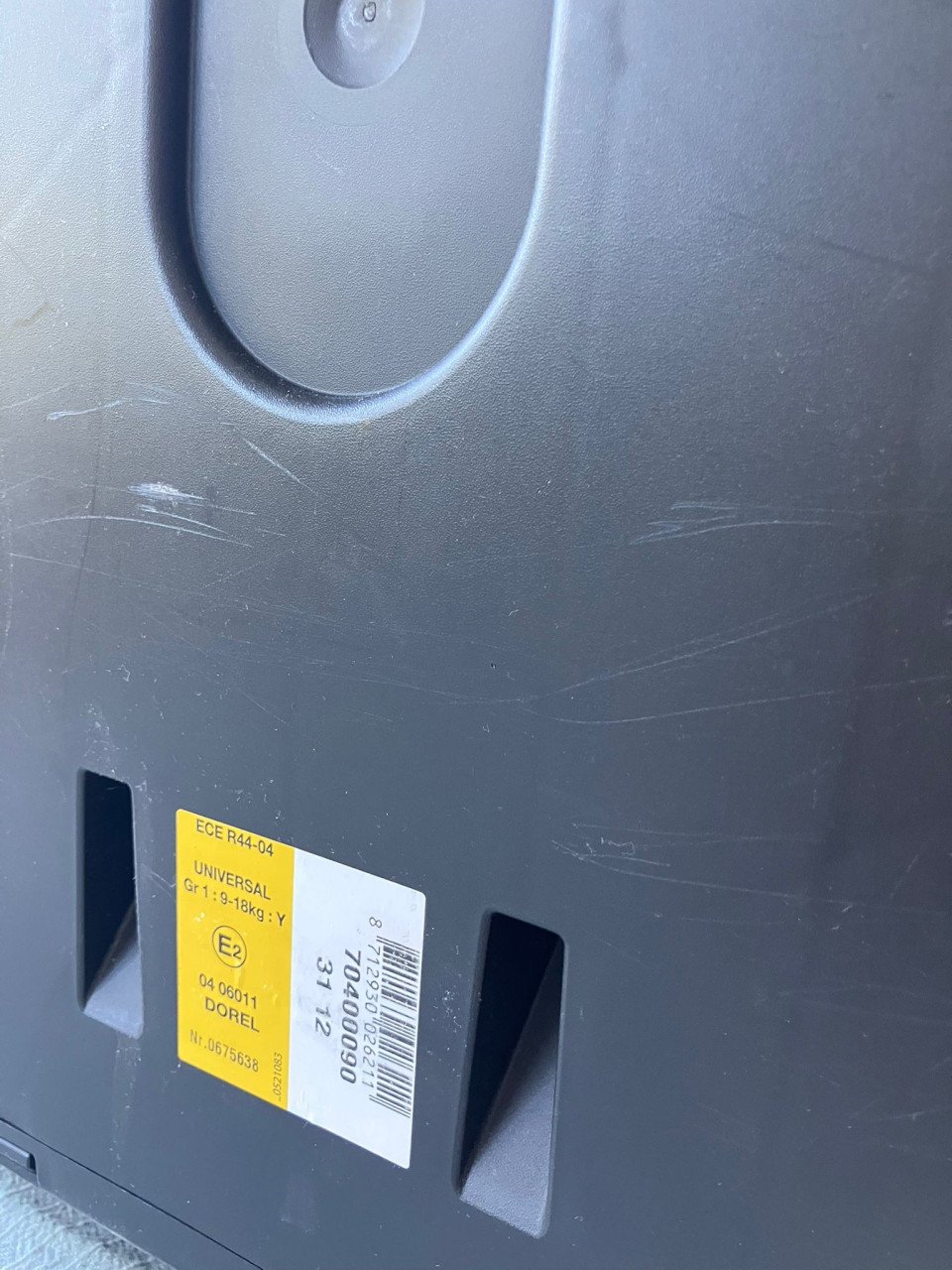 Maxi Cosi Axxis Draaibare Autostoel gordel bevestiging