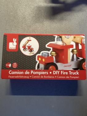 Houten brandweerwagen Janod