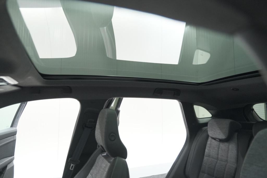 Renault Austral 1.2 e-tech full hybrid 200 techno | 360 camera | panoramada