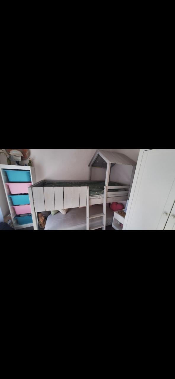 Hoogslaper bed huisje