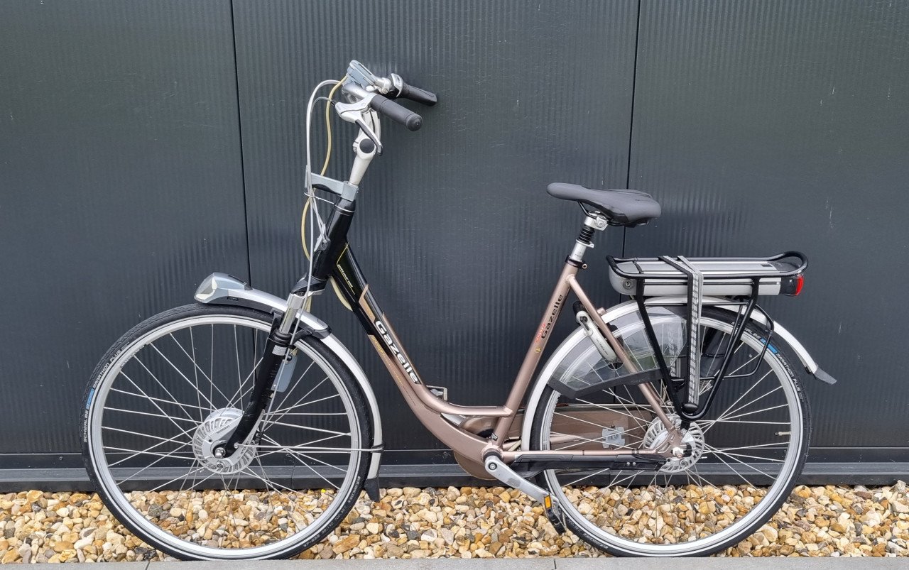 Gazelle Orange Excelent 53cm Gold accu
