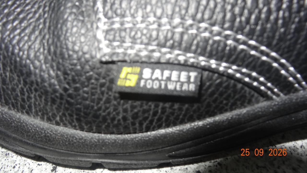 NIEUW werkschoenen maat 43