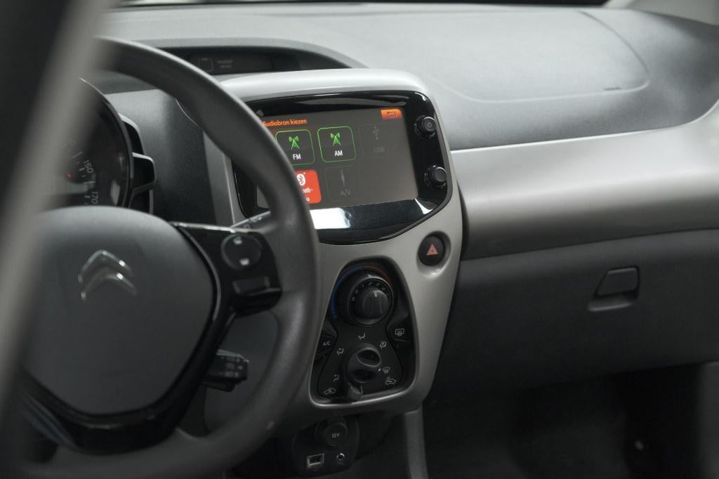 Citroen C1 1.0 e-vti airscape feel | elektrisch vouwdak | bluetooth | airco