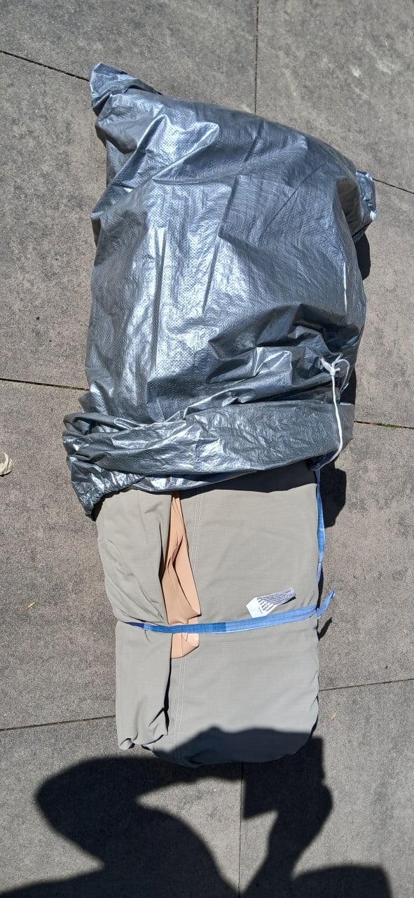 Splinternieuwe Gerjak B&B design 925 voortent met frame