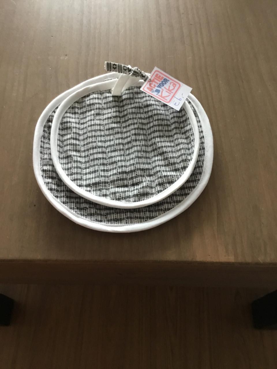 Pannenlappen van Zeeuwse stof