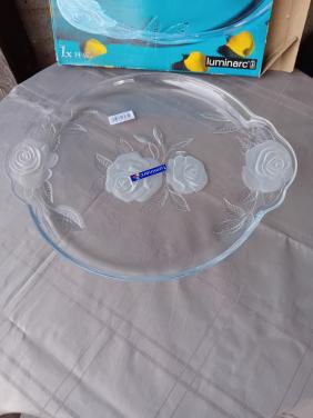 Nieuwe glazen taartschaal