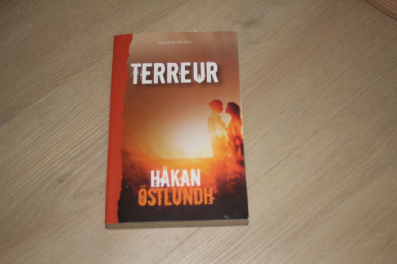 Boeken,,div schrijvers