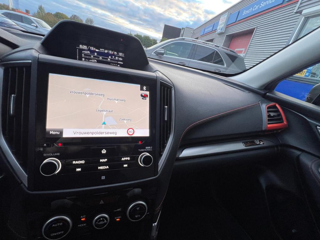 Subaru Forester 2.0i e-boxer sport, full options, elektrisch schuifdak enz.