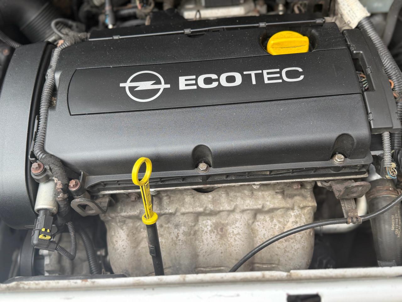 Opel zafira 1.8 140 pk ecotec 164.117 km zuinig met brandstof