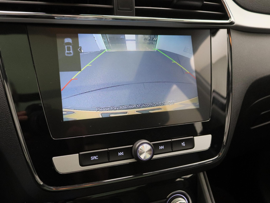 MG Zs-ev luxury 45 kwh | leder | navi | panoramadak | camera | apple carpla