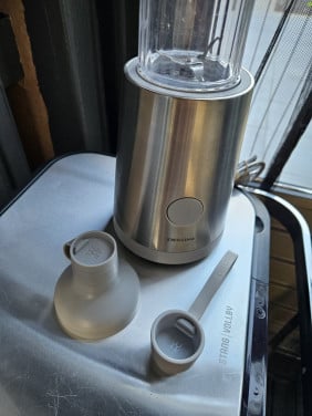 Krachtige Zwilling Enfinigy - Personal blender to go in zeer nette staat..