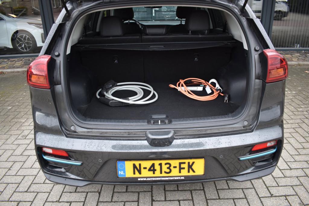Kia E-niro edition 64 kwh soh 97,8% | stoelverwarming | nap | camera | stuu