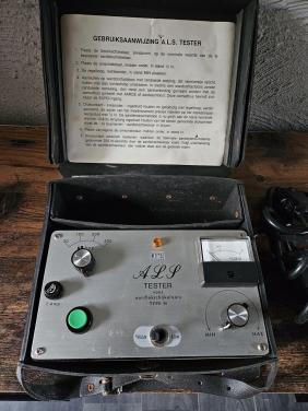Antieke KEMA ALS Tester voor aardlekschakelaars Type N uniek