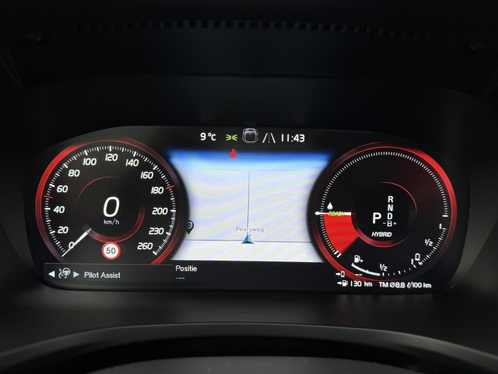 Volvo V60 t6 340pk recharge r-design| panodak| adap.cruise| 360camera| tre