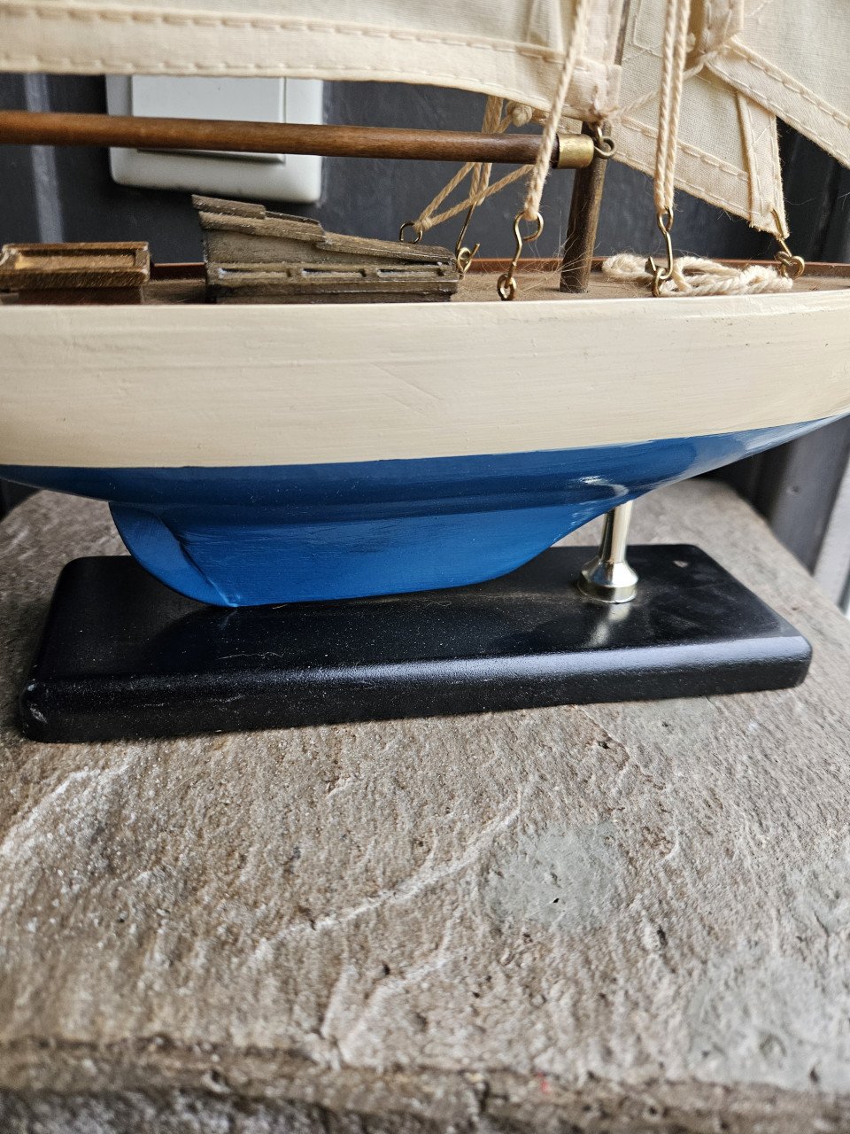 Mooi vintage zeilschip van hout in nette staat...