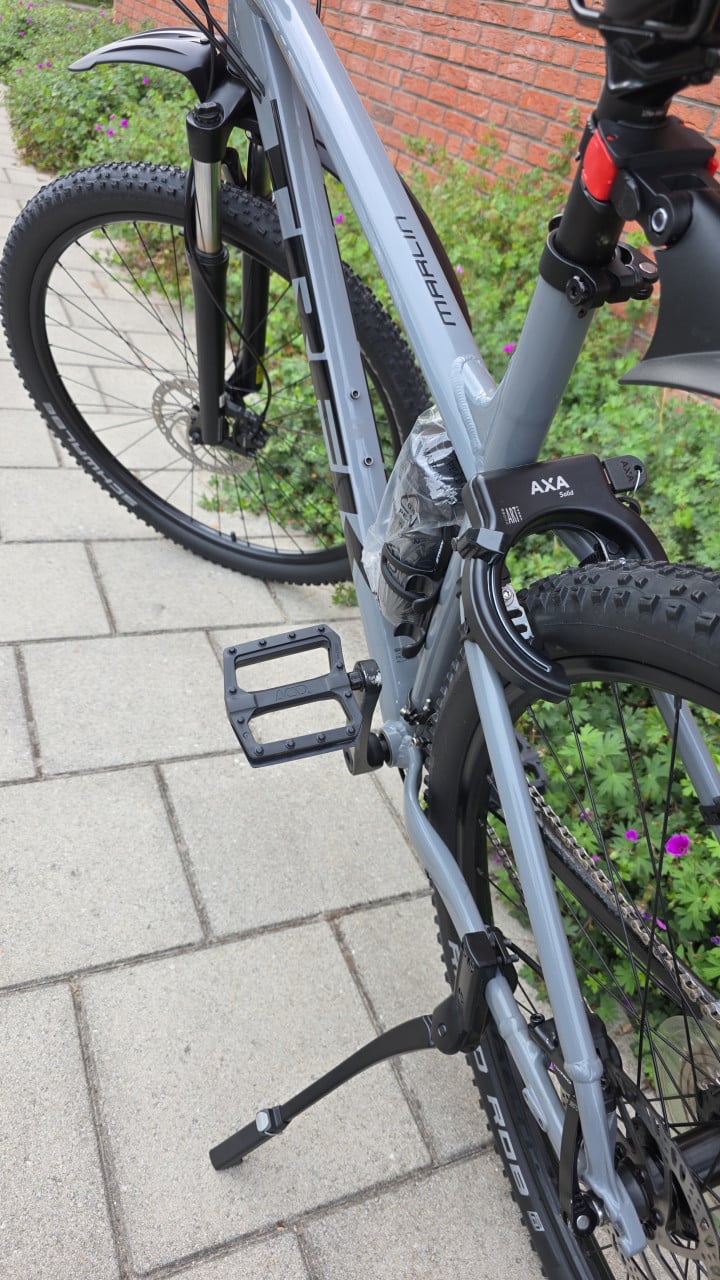 TREK | MARLIN 6 | 29 INCH | FRAME 52 CM | 2X8 | NETTE STAAT!