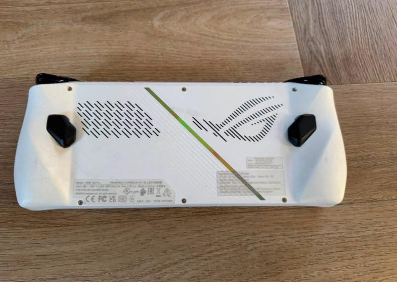 Asus rog ally z1 extreme