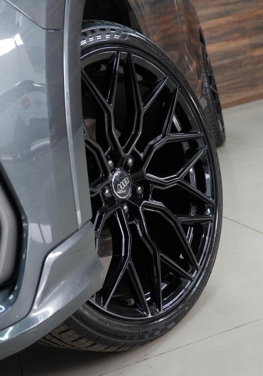 Audi Q3 1.5 tfsi | stoelverw. | trekhaak | pdc |