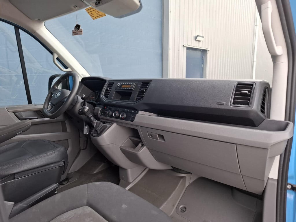 Volkswagen Crafter 35 2.0 tdi l4 trendline oprijwagen / ambulance / trailer