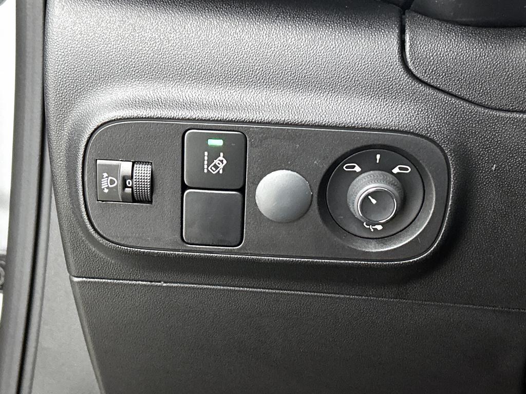 Citroen C3 110 pk automaat shine | rijklaar | camera | navigatie | apple ca