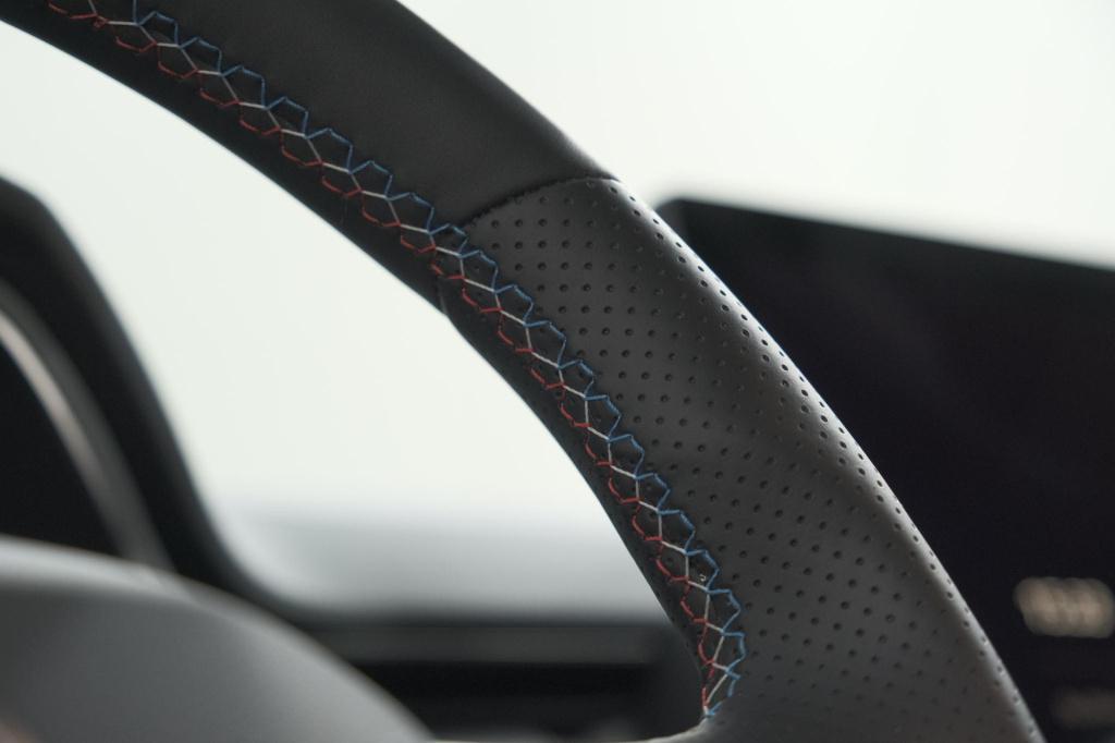 Renault Captur 1.8 e-tech full hybrid 160 esprit alpine | rondom camerazich