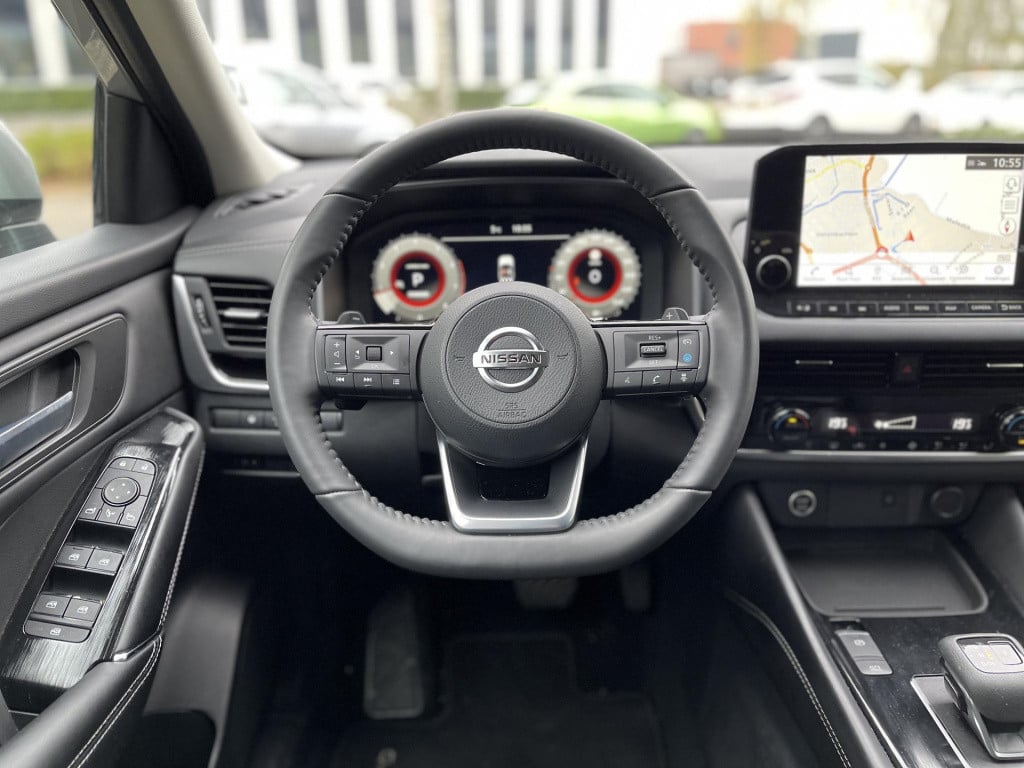 Nissan Qashqai 1.3 mhev xtronic premiere edition | panoramadak | head-up di