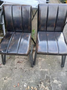 Stoelen gratis af te haklen