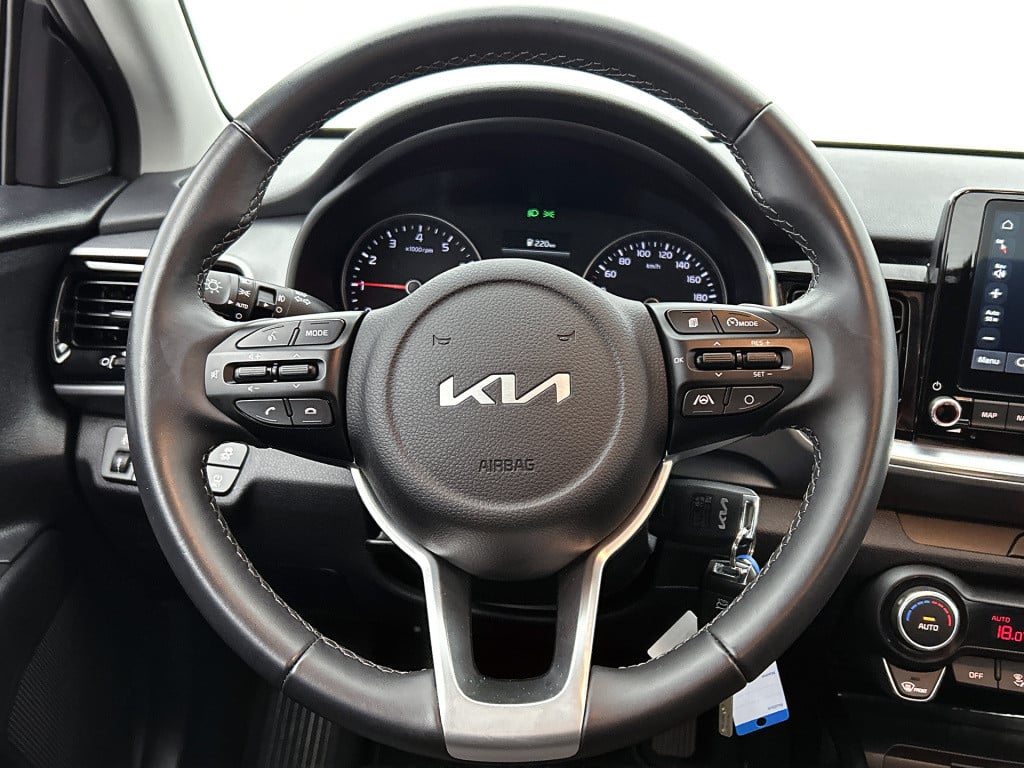 Kia Stonic 1.0 t-gdi mhev dynamicline | navigatie | trekhaak | climate cont
