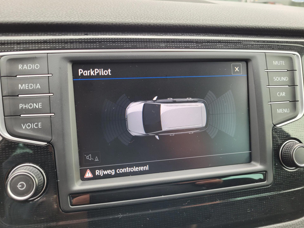 Volkswagen Golf Sportsvan 1.2 tsi highline business bluemotion automaat sou