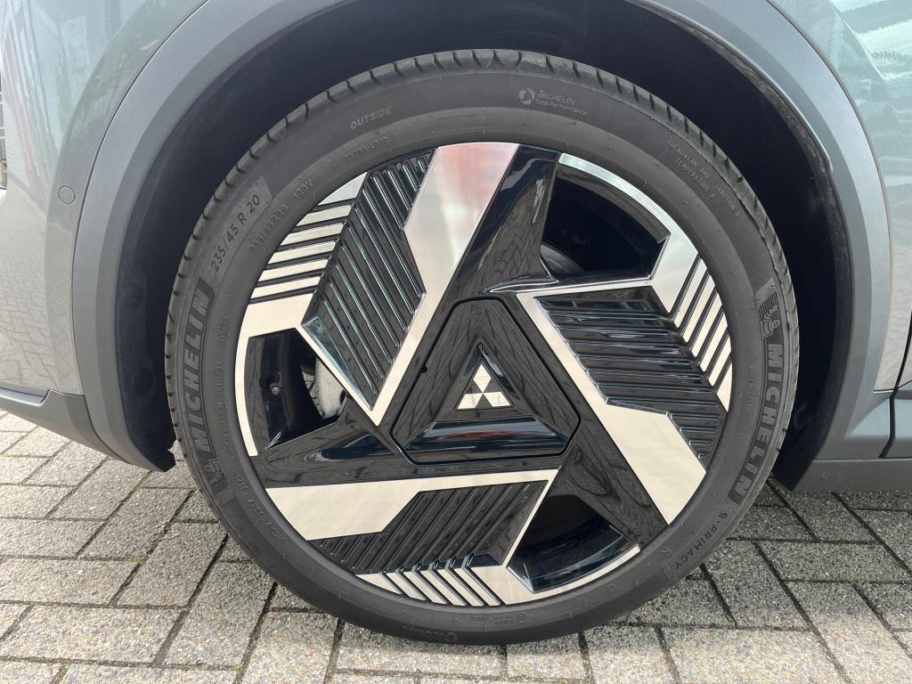Mitsubishi Eclipse Cross instyle 87 kwh