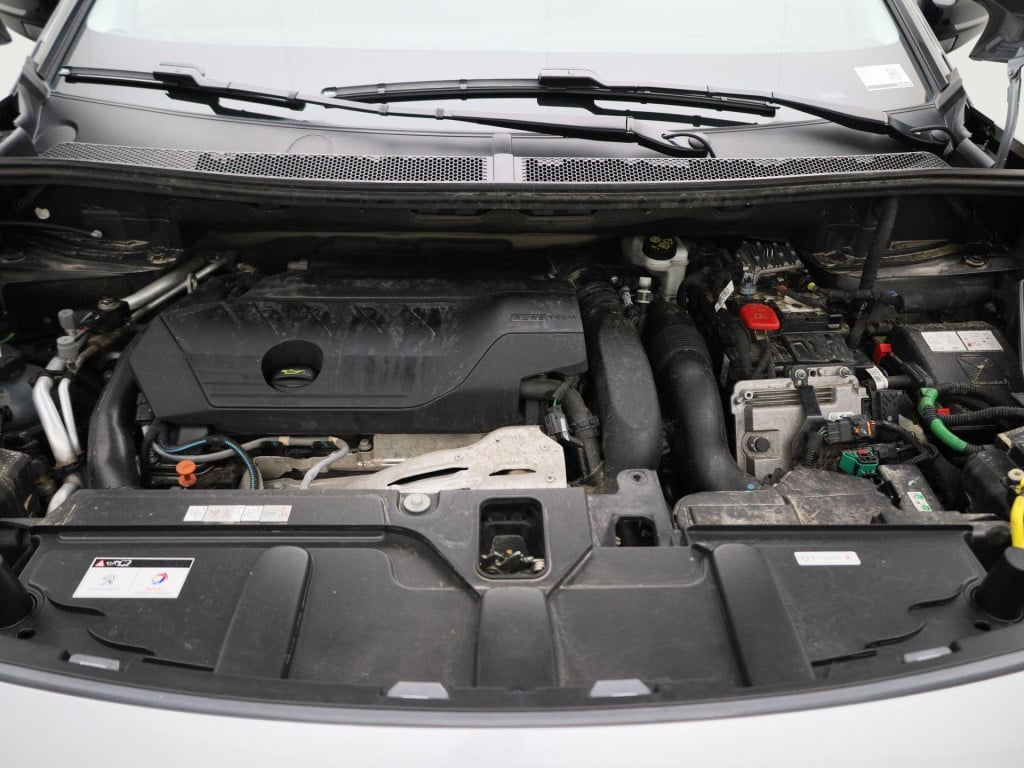 Peugeot 3008 1.6 hybrid 180 allure pack business | automaat | navigatie | v