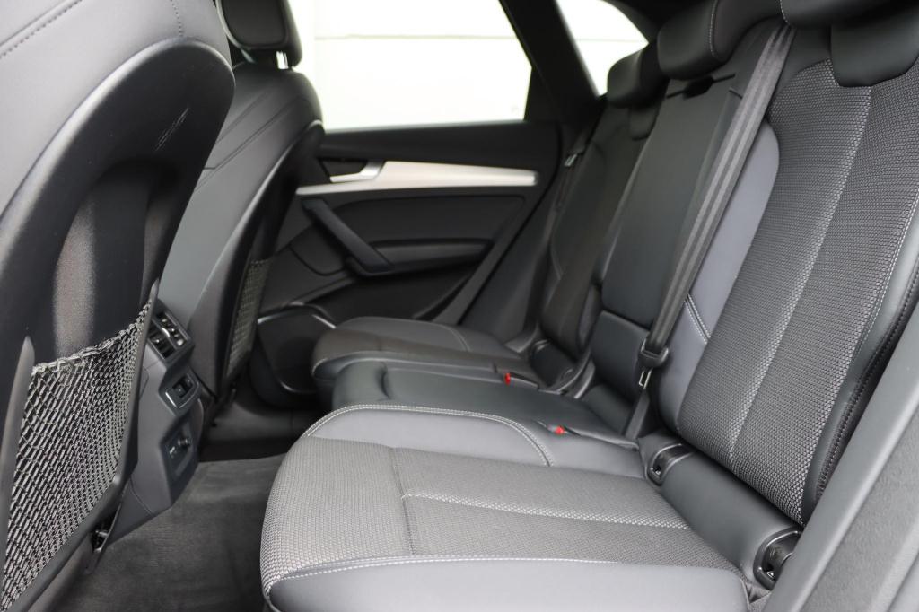 Audi Q5 50 tfsi e s edition 300pk s tronic | soh 97,4% |