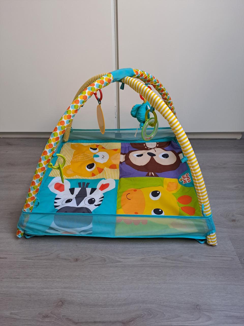 Speelkleed met speelboog