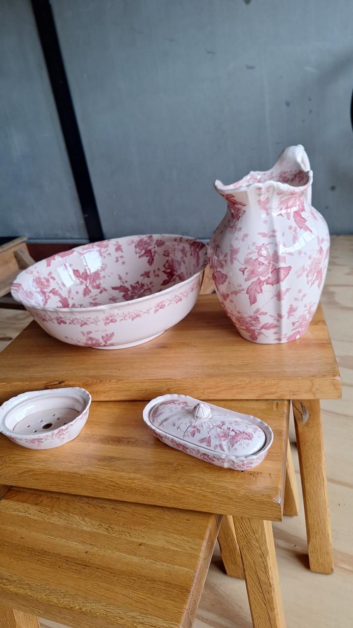 Antieke lampet set, trio bijzet tafeltjes, keuken trolly