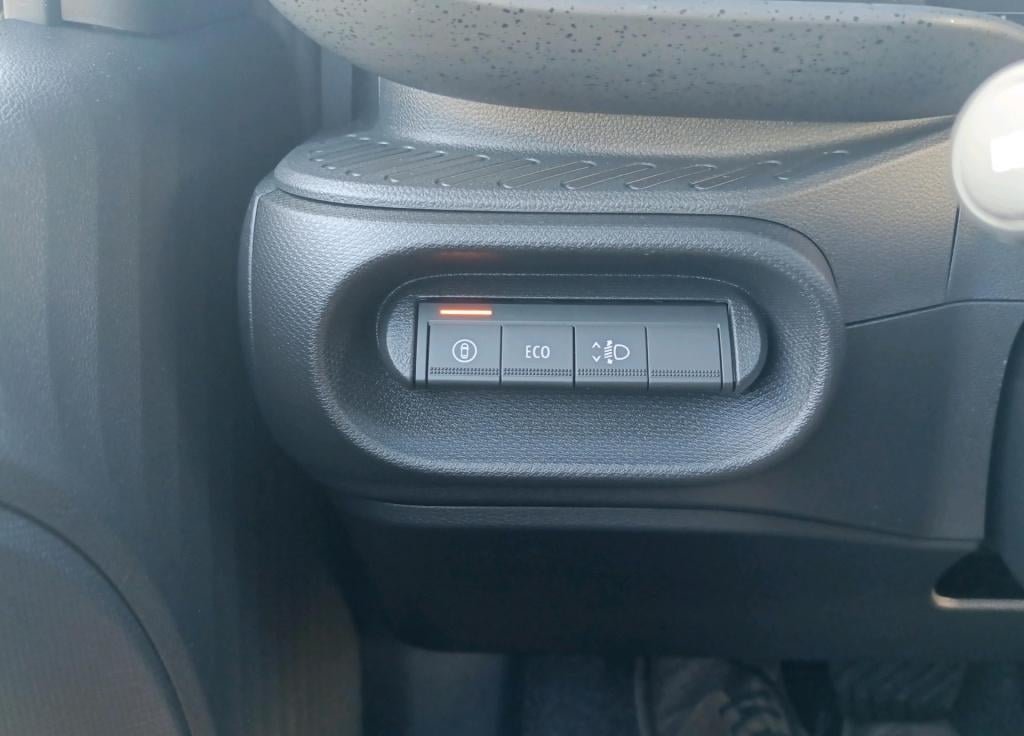 Renault Twingo urban range techno 27.5 kwh - demo