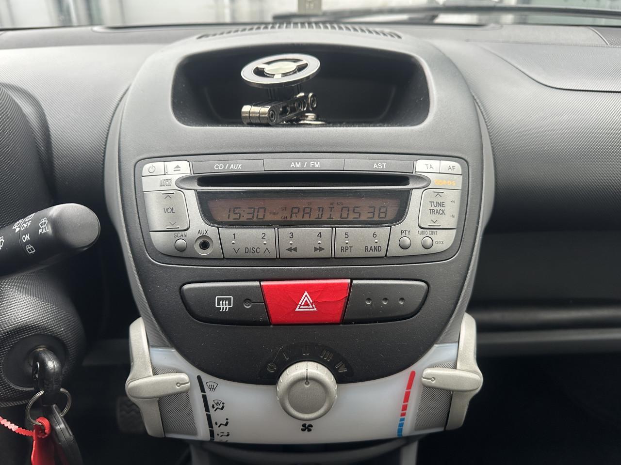 Toyota Aygo, 1.0-12V - NIEUWE APK!