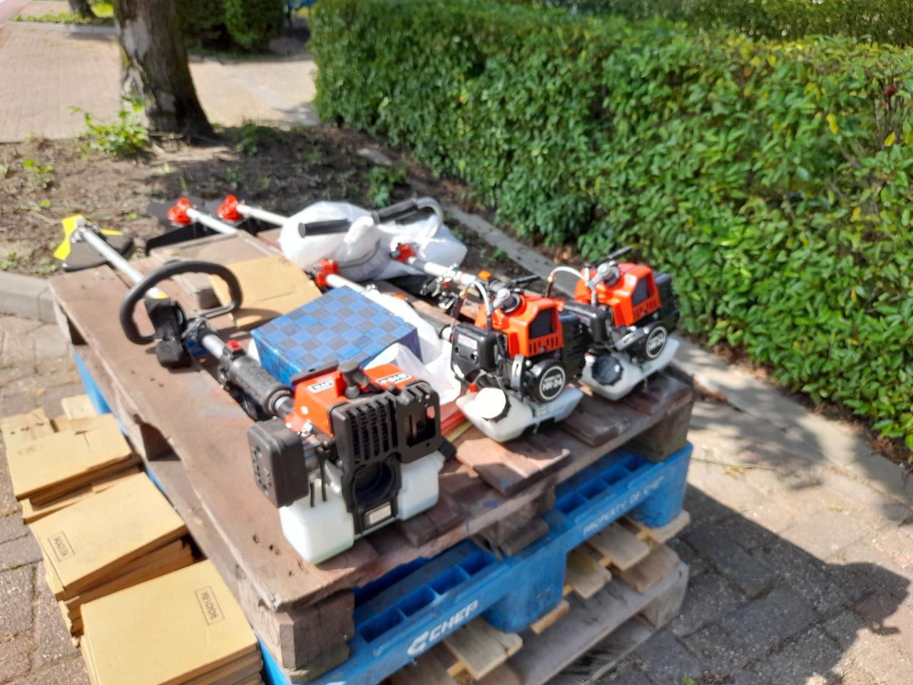 Nieuwe kawasaki bosmaaiers