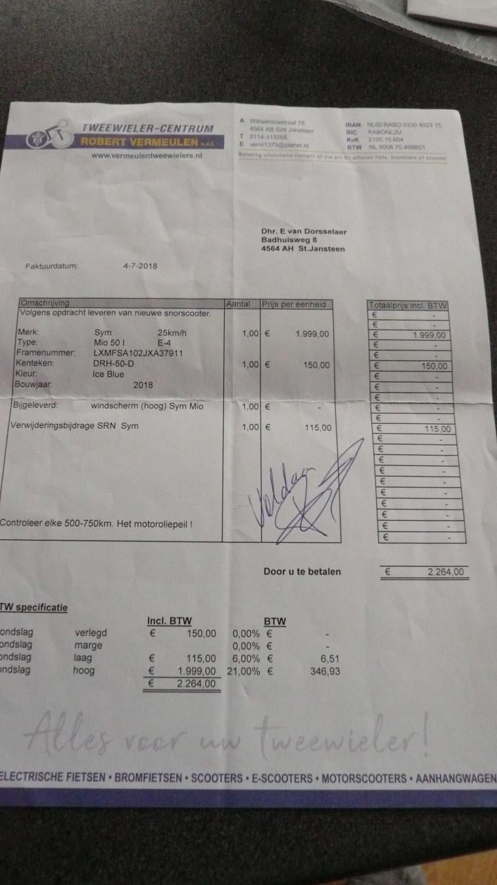 Sym mio snorscooter als nieuw.