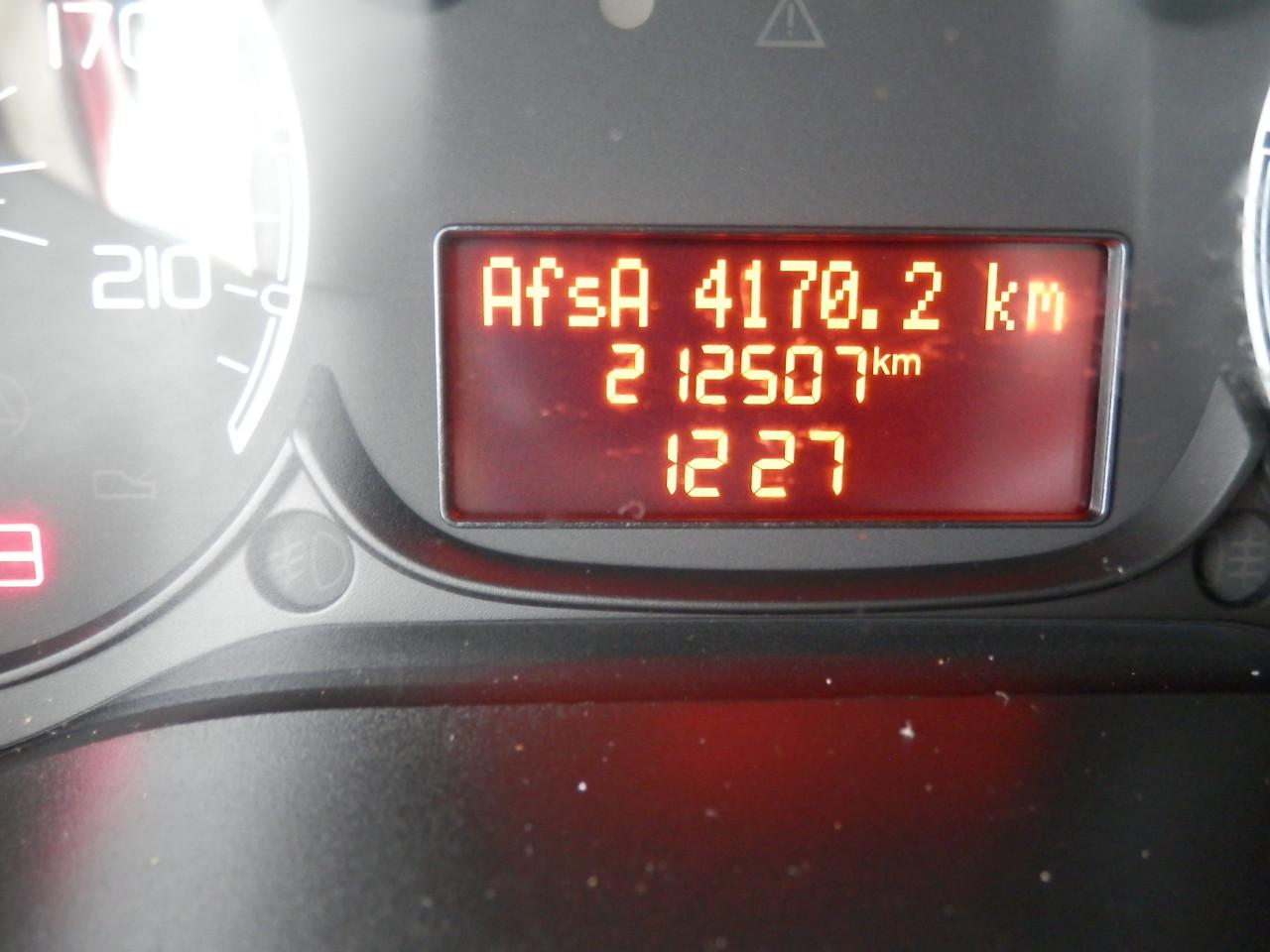 Auto Garant Biedt Aan: Fiat Doblo 1.4 Dynamic 7P