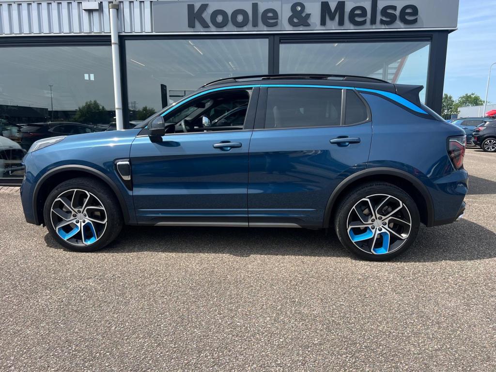 Lynk & Co 01 1.5 261pk panodak , adaptive cc , carplay , 360gr camera