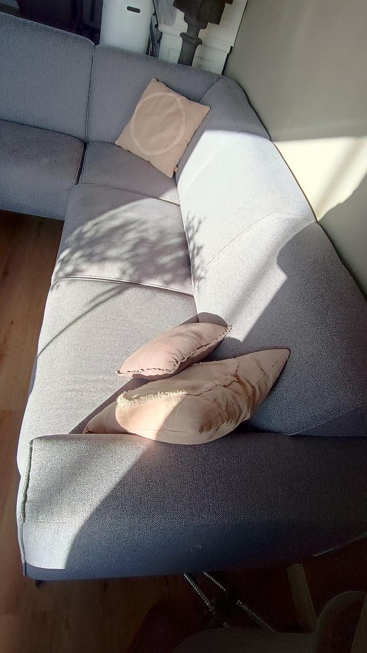 Nette grijze hoekbank