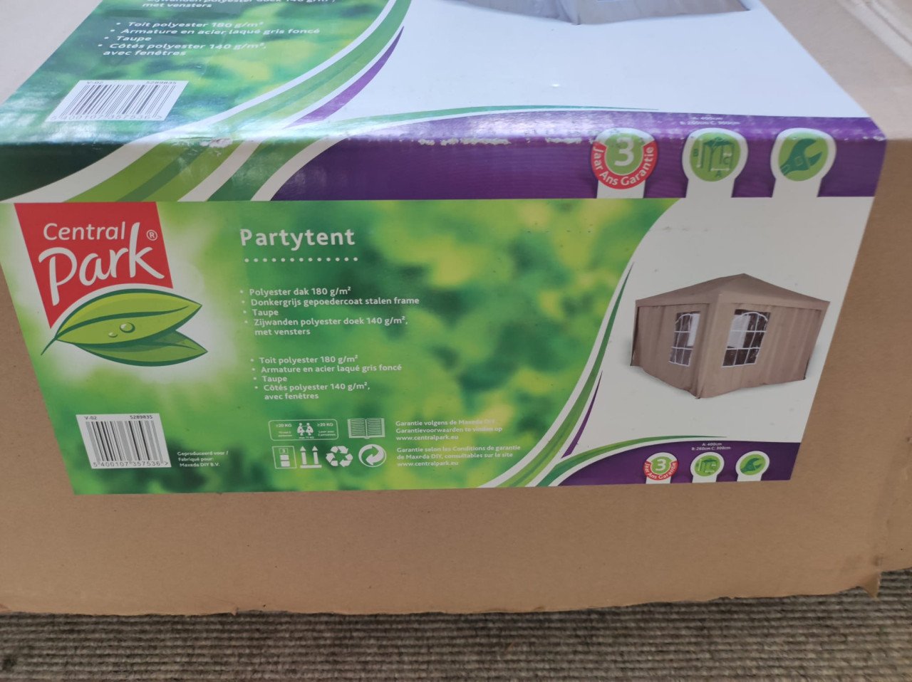 Party tent