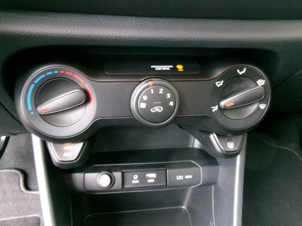 Kia Picanto 1.0 mpi 67pk airco, asr, bluetooth, 5-pers.