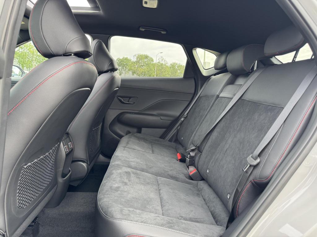 Hyundai Kona 1.6 gdi hev n line sky