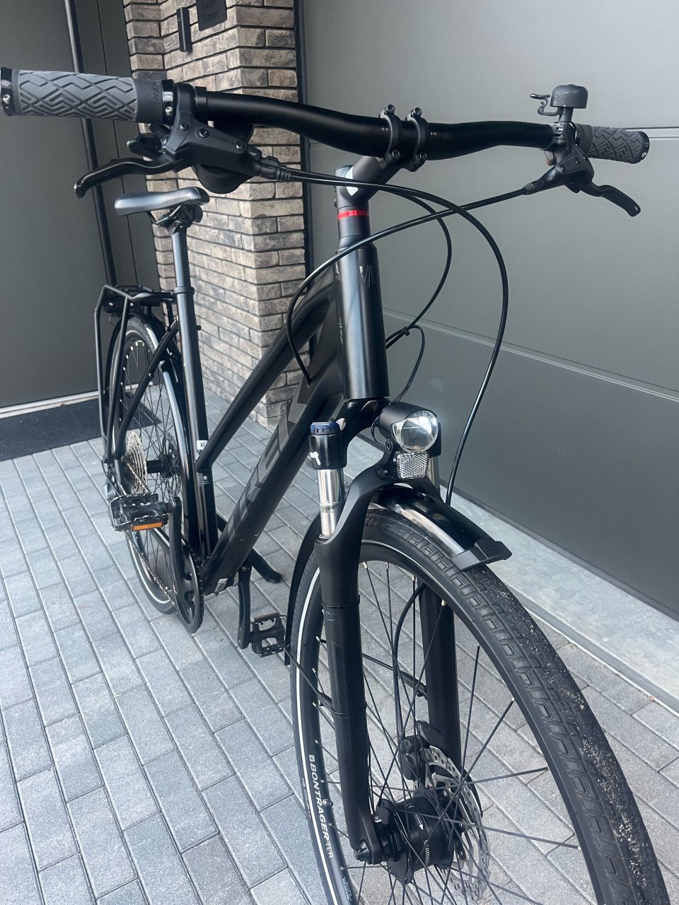 Trek Dual Sport 3 Equipped Gen 4 –  hybride fiets in keurige staat !