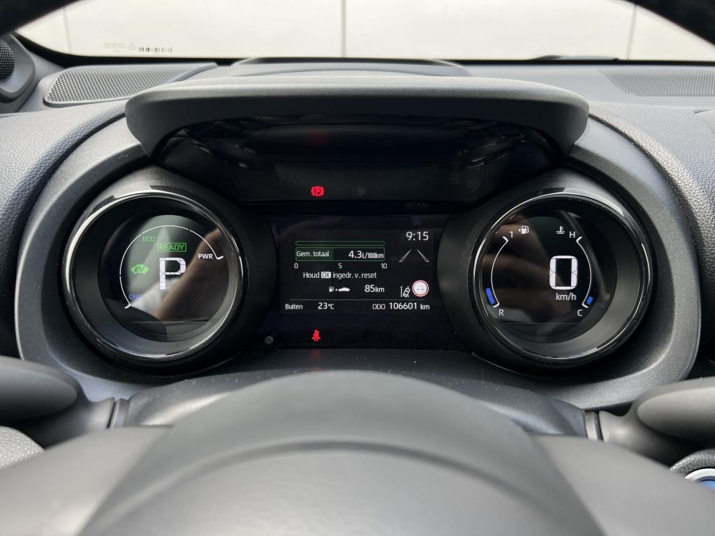 Toyota Yaris 1.5 hyb. executive