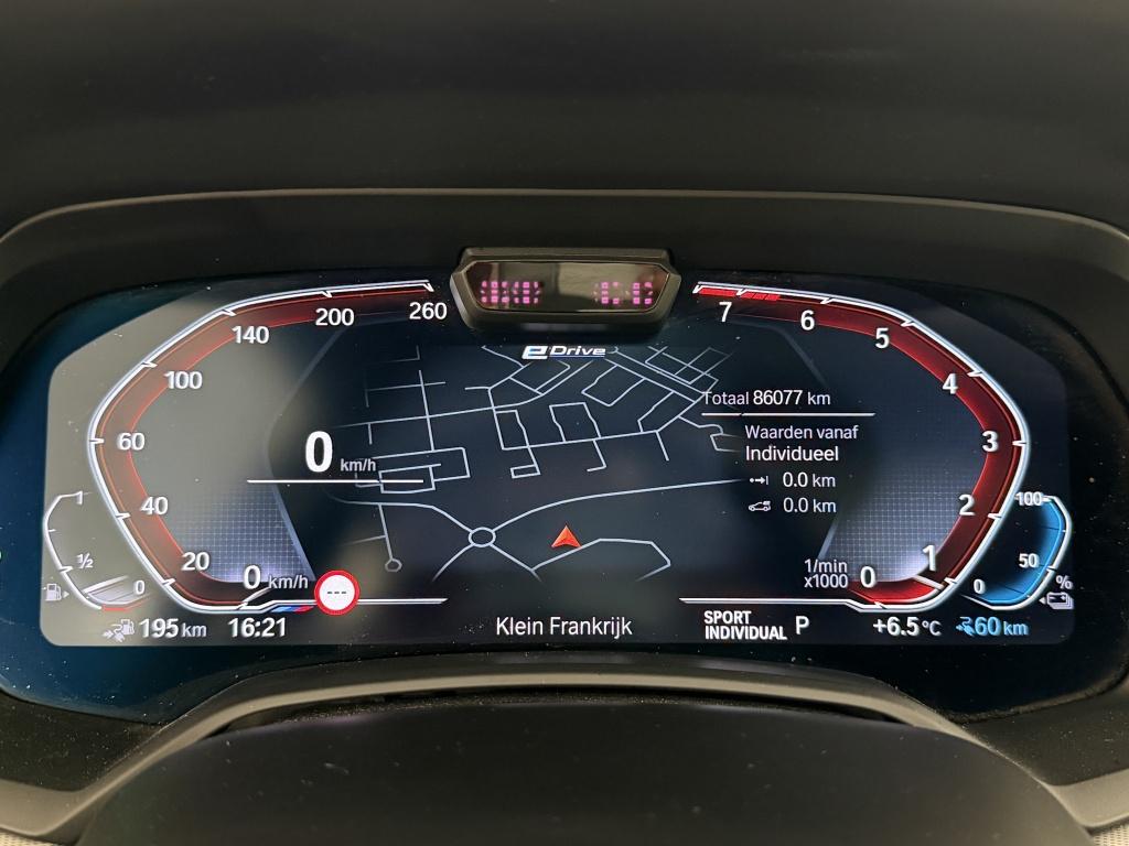 BMW X5 xdrive45e m-sport | luchtvering | carbonschwarz | head-up-disp