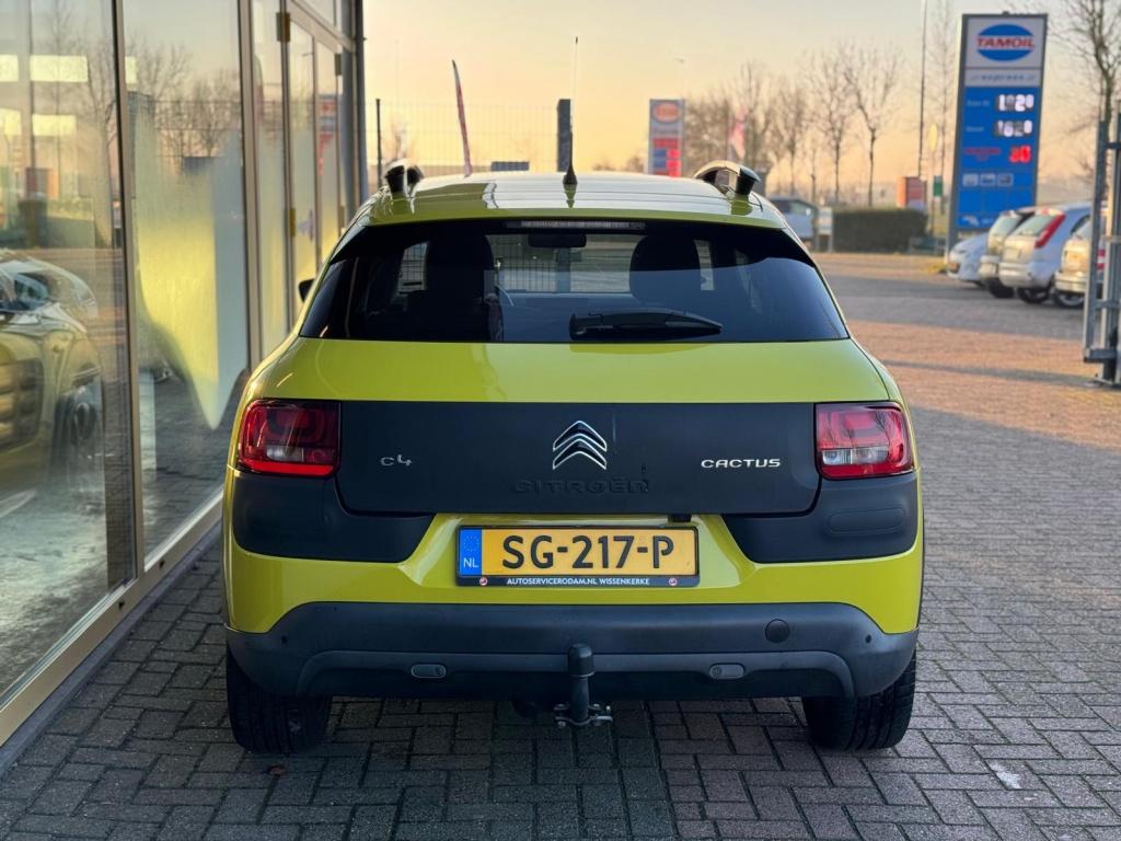Citroen C4 Cactus 1.2 puret. rip curl