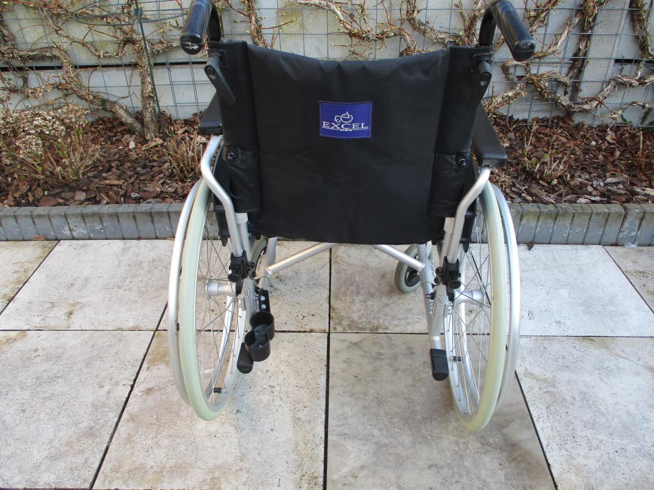 Zgan Excel G3 Light opvouwbare lichtgewicht rolstoel met anti-lekbanden